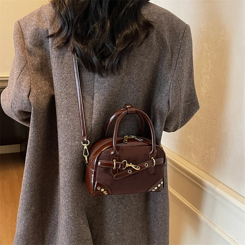 حقيبة يد عصرية لخريف 2025، محفظة كتف لوكس للنساء، حقيبة كروس منفعلة، حقيبة بسيطة من اليوم إلى الليل، حقيبة حبال مزخرفة #3