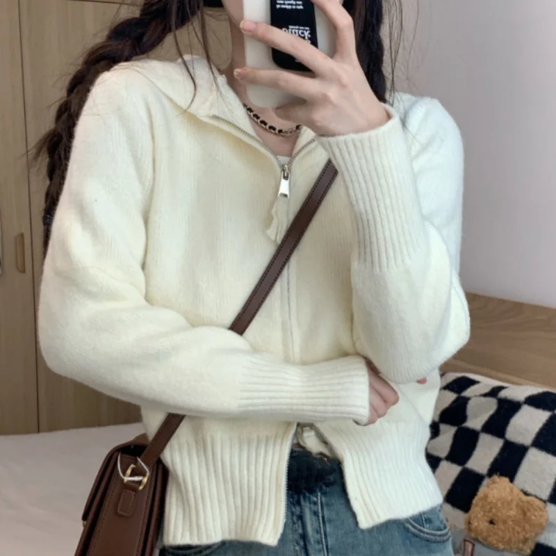 Autumn  Hooded Knitted Cardigan Jacket Women\'s Cropped Base Layer Top Double Zip Sweater Inner Smooths Silhouette