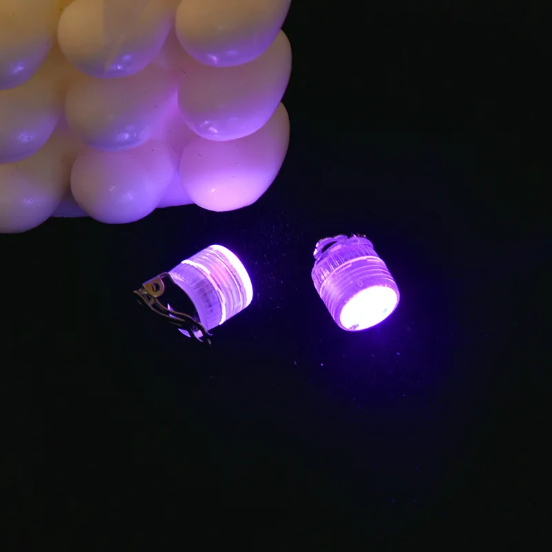 

12 пар светящихся сережек со светодиодной подсветкой для мужчин, женщин, детей, подарок на день рождения, товары для вечеринок