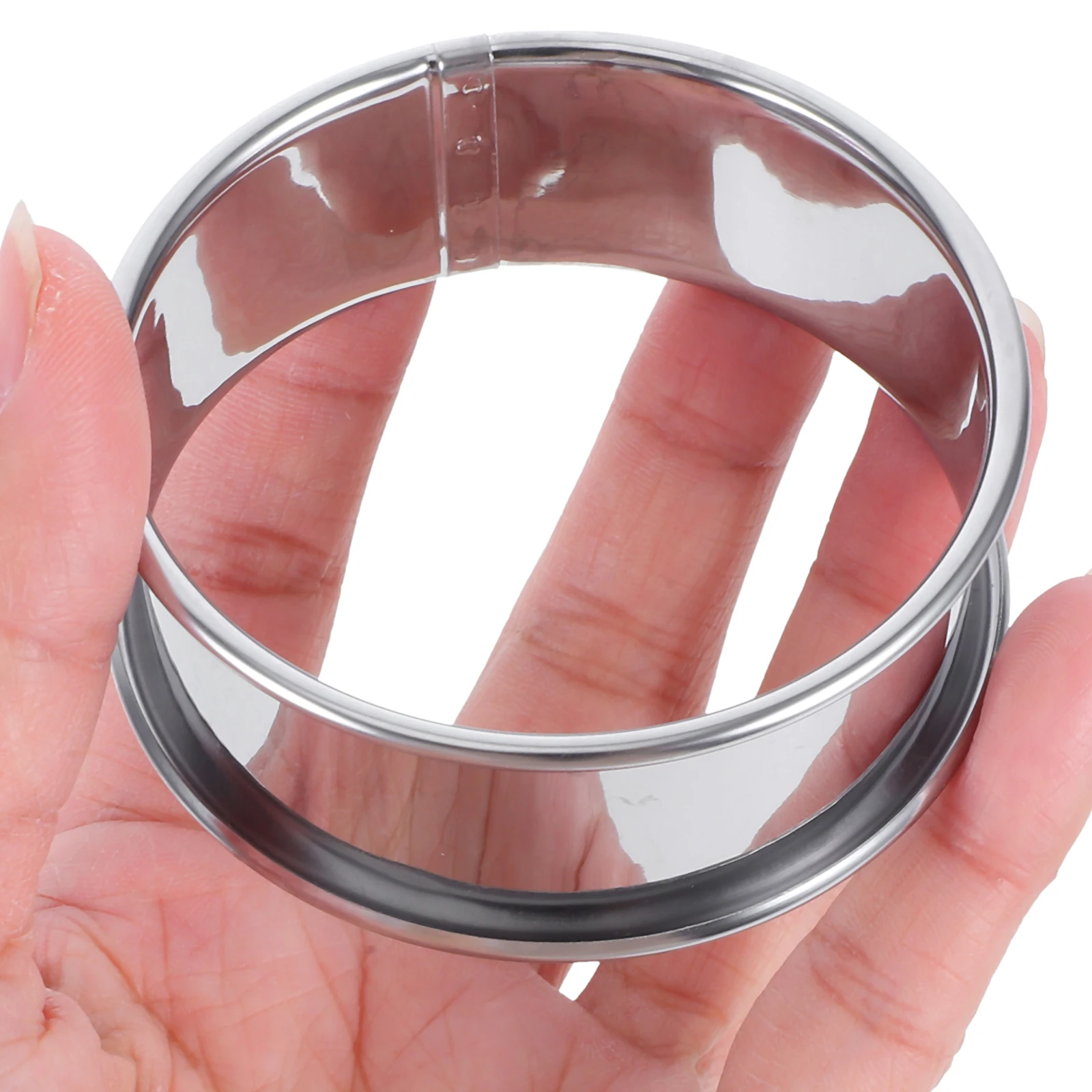 

Round Nonstick Pastry Ring Stainless Steel Muffin Tart Mold for Baking Pancakes Desserts Mousse Cakes Fried Egg Ring