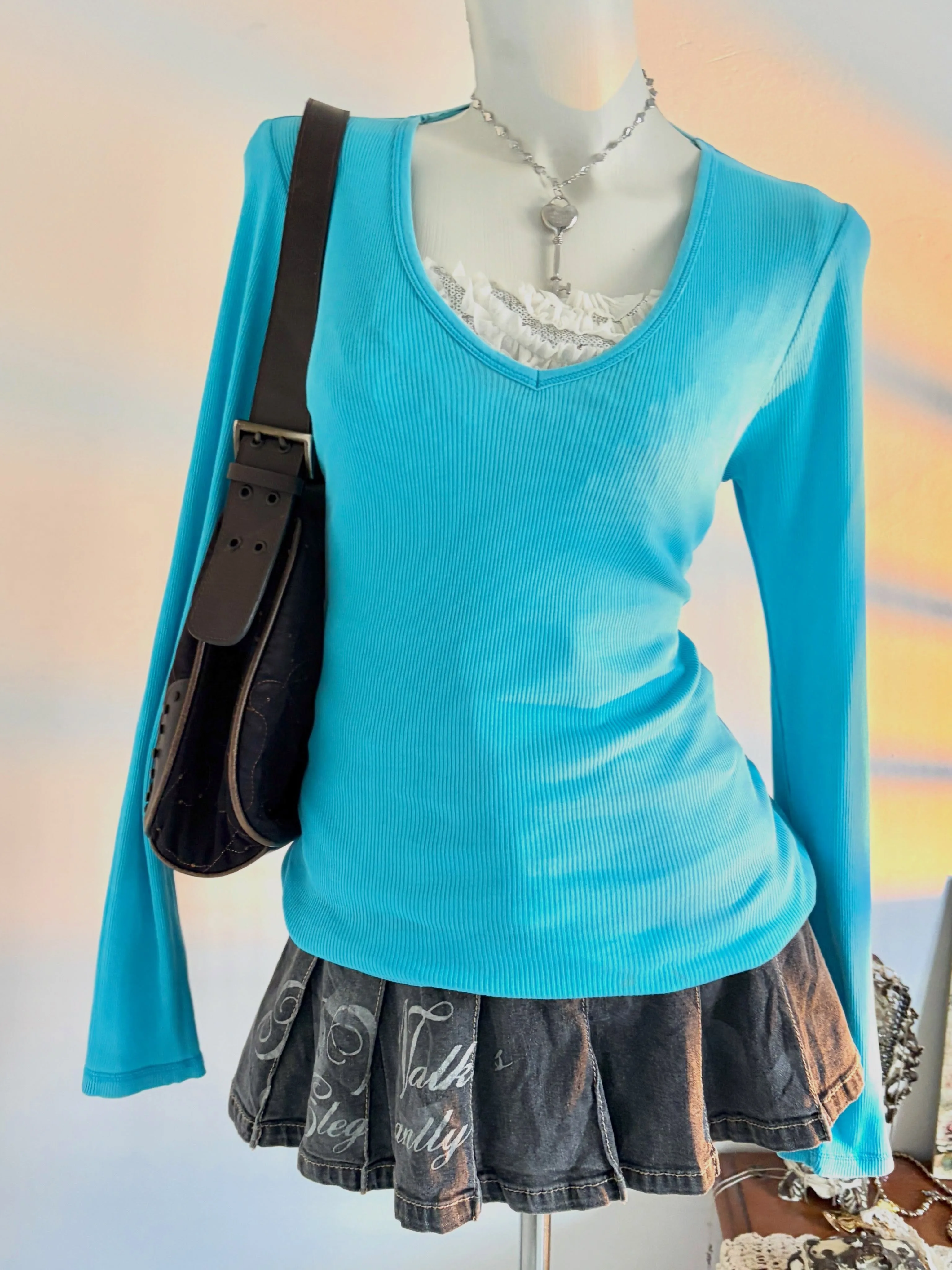 Y2K Blue Fake Two Piece Long Sleeve Top Women Deep V Neck Lace Inner Layer Ribbed Knit Slim Fitted Tee Coquette Aesthetic Retro