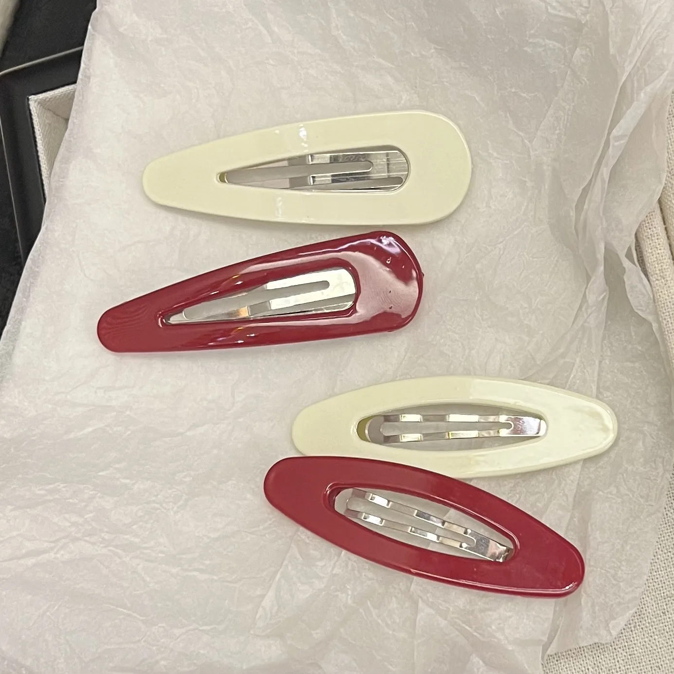 Hair Clip 2 Pack Glossy Beige Wine Red BB Oval Teardrop Bangs Side Hairpin for Women Girls Sleek Versatile Lightweight Resin