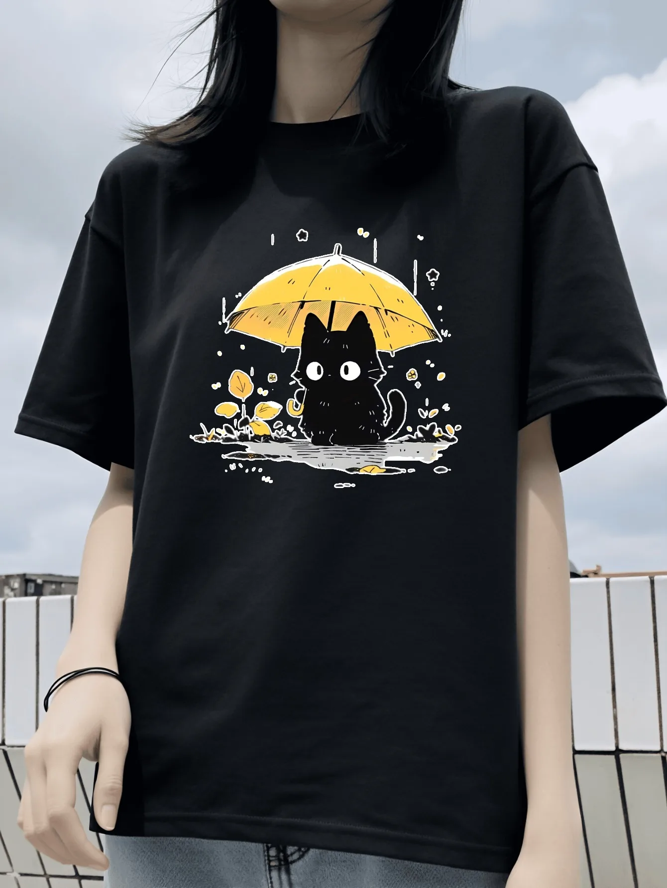 Black Cat Holding Yellow Umbrella Walking in Rain Illustration Print T-Shirt Women's Funny 90s T Shirt Crew Neck Tops Clothes