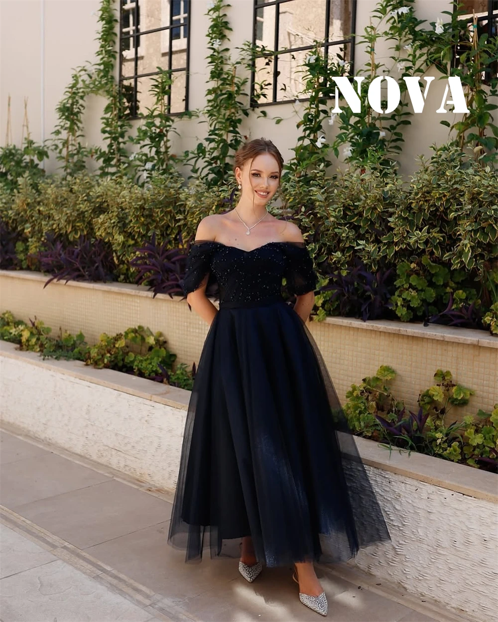 Op maat gemaakte avondjurken van tule van hoge kwaliteit Klassieke off-shoulder homecoming-jurken Elegante jurken voor speciale gelegenheden