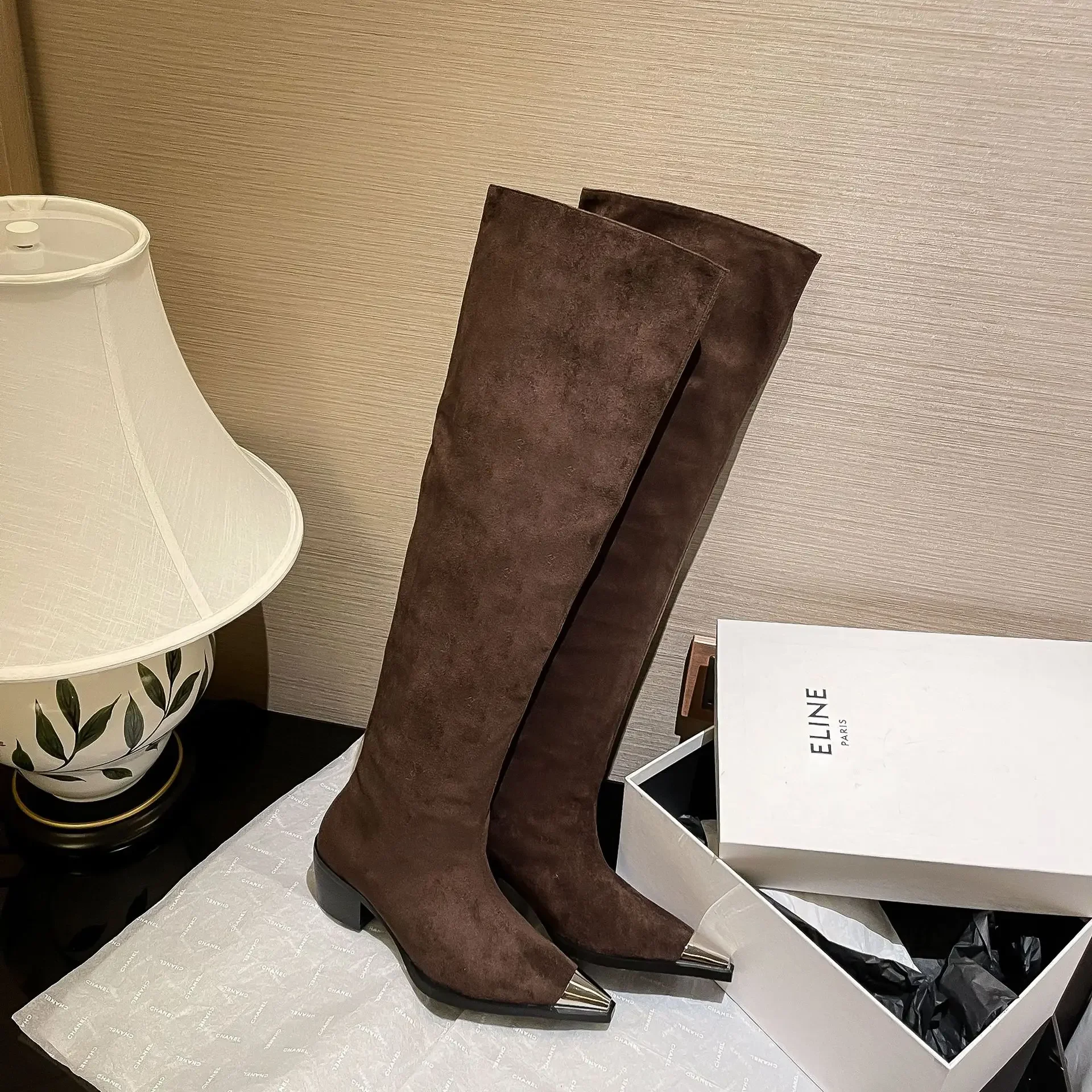 

Metal Pointed Toe Women Knee High Boots Chunky Square High Heel Pleated Patchwork Splicing Autumn Winter Fashion Ladies Shoes