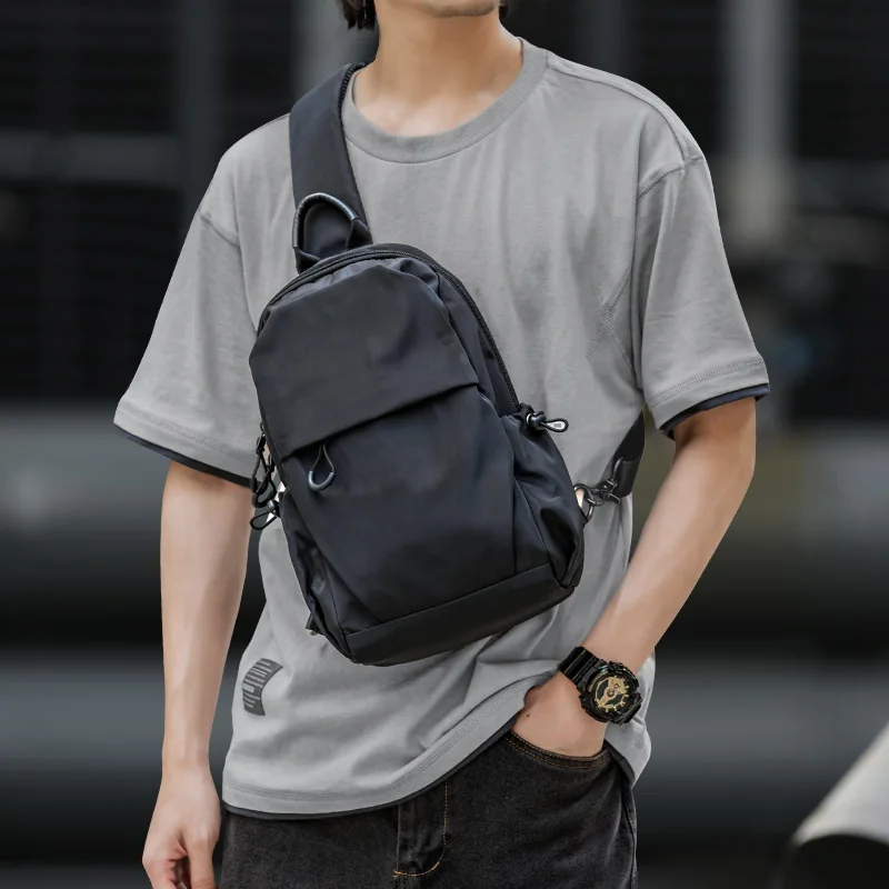 

Мужская сумка через плечо, минималистичная нагрудная сумка, легкая сумка-мессенджер для повседневного использования для альпинизма, пешего туризма, езды на велосипеде