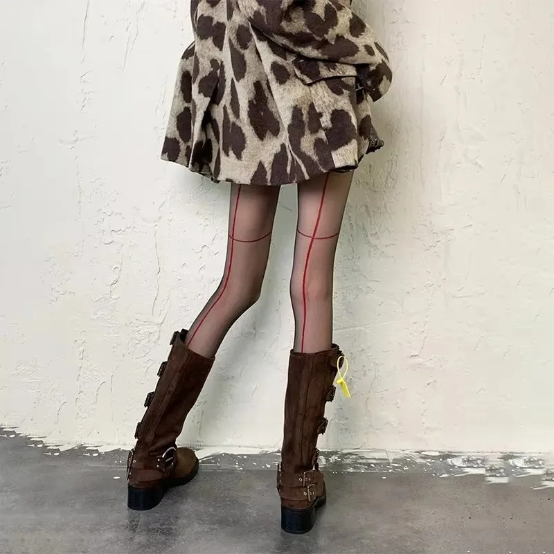 النساء أسود أحمر المتناقضة عبر خط شبكة جوارب ضئيلة رقيقة جدا مكافحة هوك جوارب طويلة نحيل المظهر مثير أسود شير الجوارب