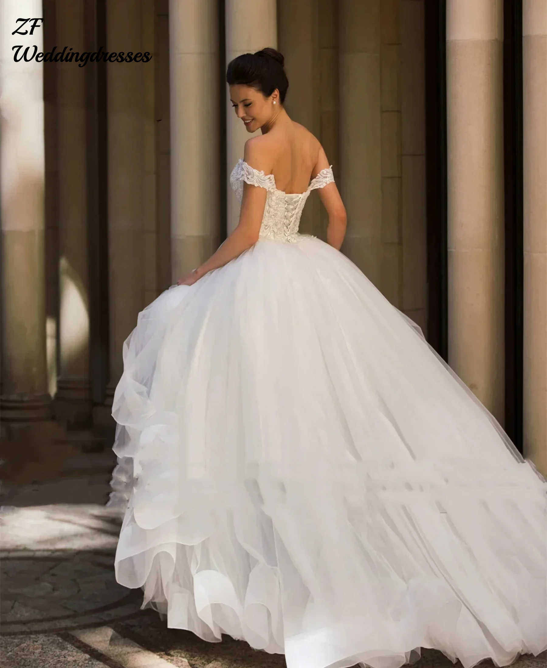 فساتين زفاف الأميرة الحبيب لامعة مخصصة قبالة الكتف العاج الترتر زي العرائس أنيقة الدانتيل يصل Bac Vestido De Noiva