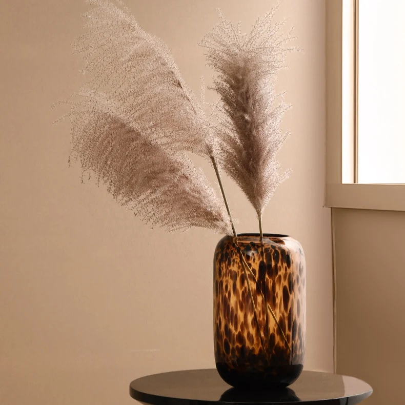 Handmade Glass Amber Leopard Spot Straight Neck Flower Vase High End Home Decorations Soft Style Living Room Decorations