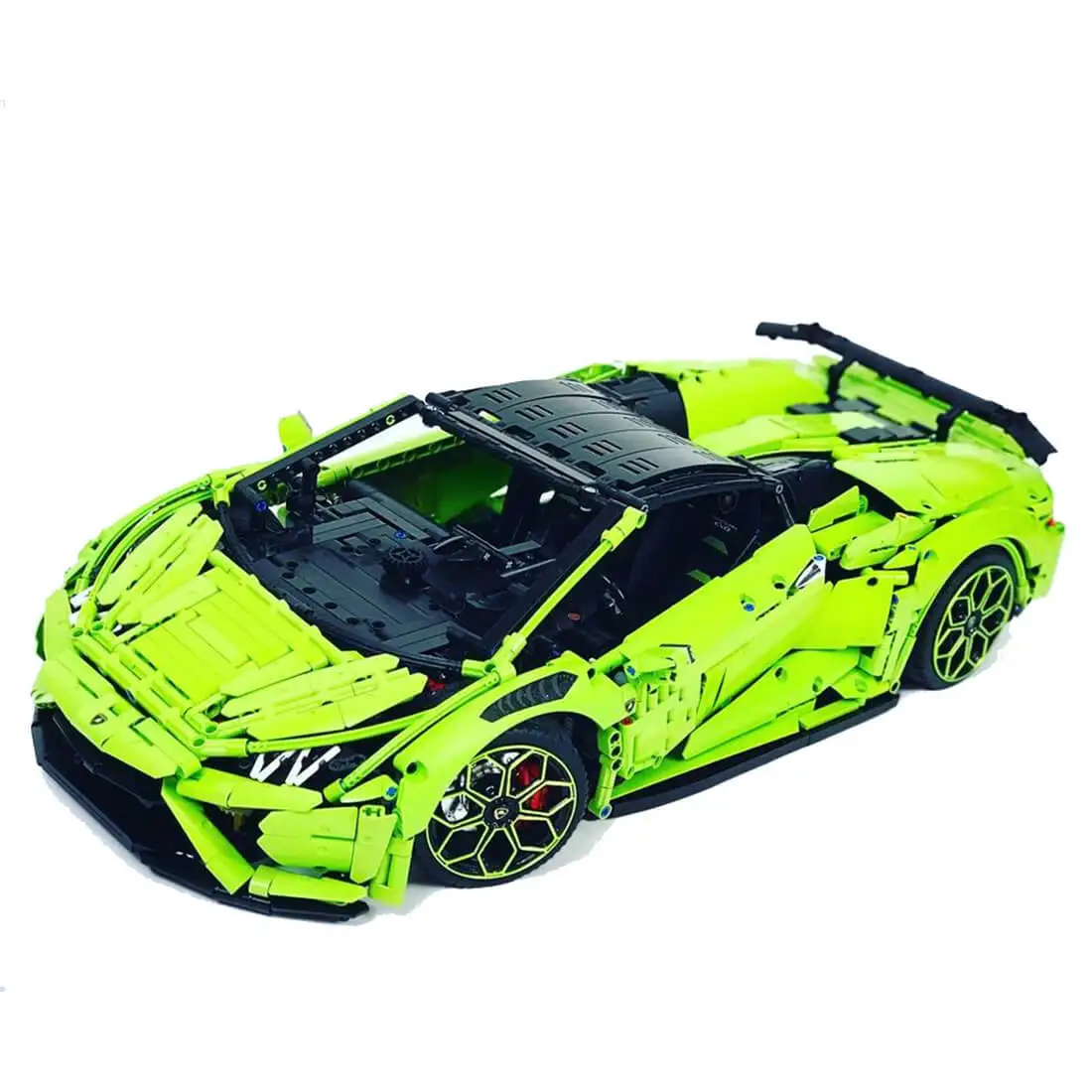 

Custom MOC-72491 Supercar Model with Power Functions 3128 Parts Green Version