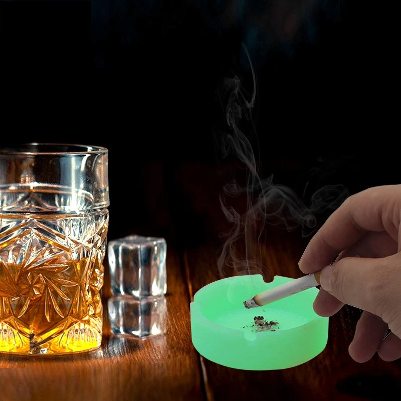 

Silicone Cigar Ashtray Desktop Circular Funny Glow in The Dark Cigarette Ashtrays Portable Outdoor Travel Pocket Ashtray