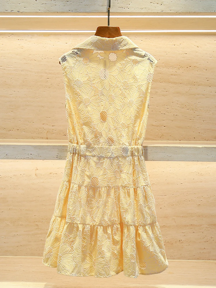 فستان أنيق بتطريز ديزي على الطراز الصيني، صدرية خريفية عصرية، خصر مرتفع، تصميم على شكل حرف A، بدون أكمام، مناسب للارتداء اليومي.