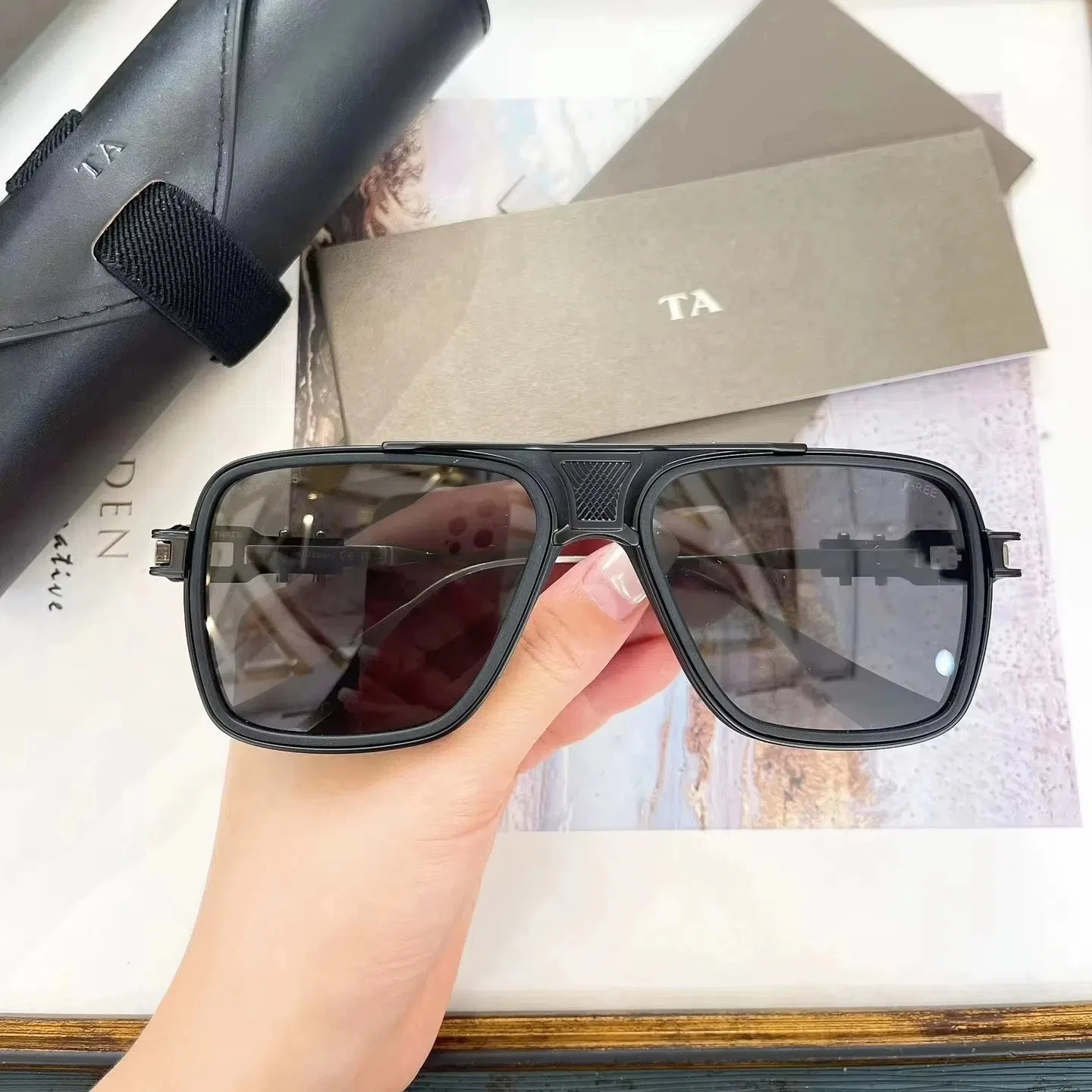 

Original Factory For DIYTA DT DTS866 With Brand Box Premium Black Alloy Frame Leisure Retro UV400 Business Men Women Sunglasses