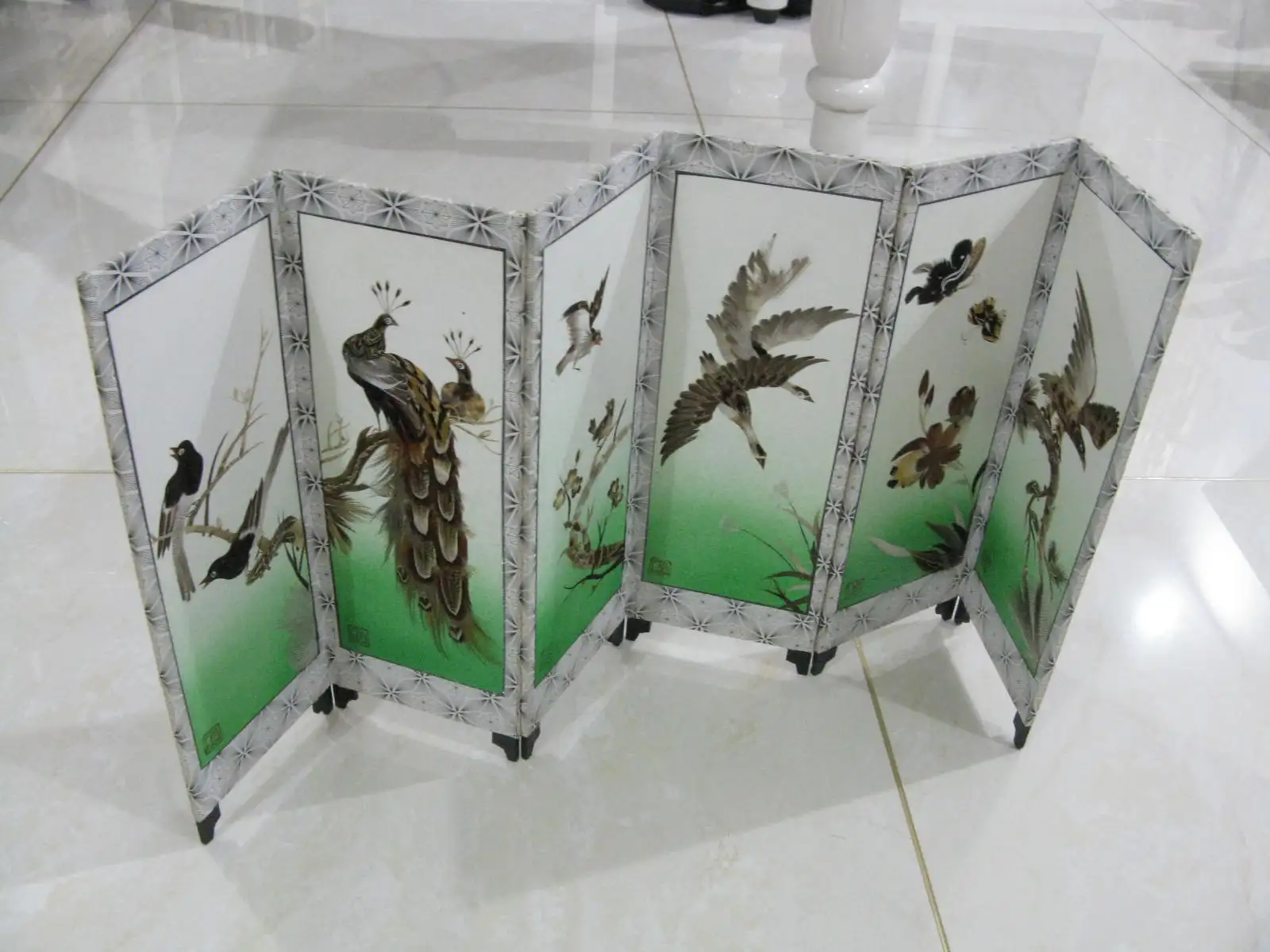 

Republic of Korea Bird feathers Handmade paper Screen dpr Folk ornaments