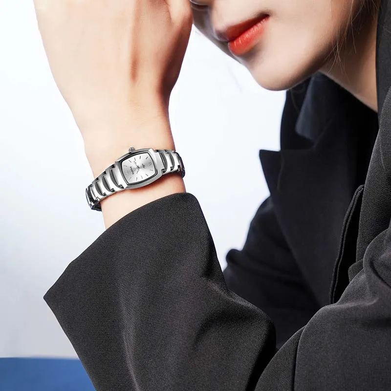 YAZOLE 571 Orologio da uomo color acciaio al tungsteno - Elegante orologio al quarzo per coppia di studenti impermeabile luminoso per uomo e donna