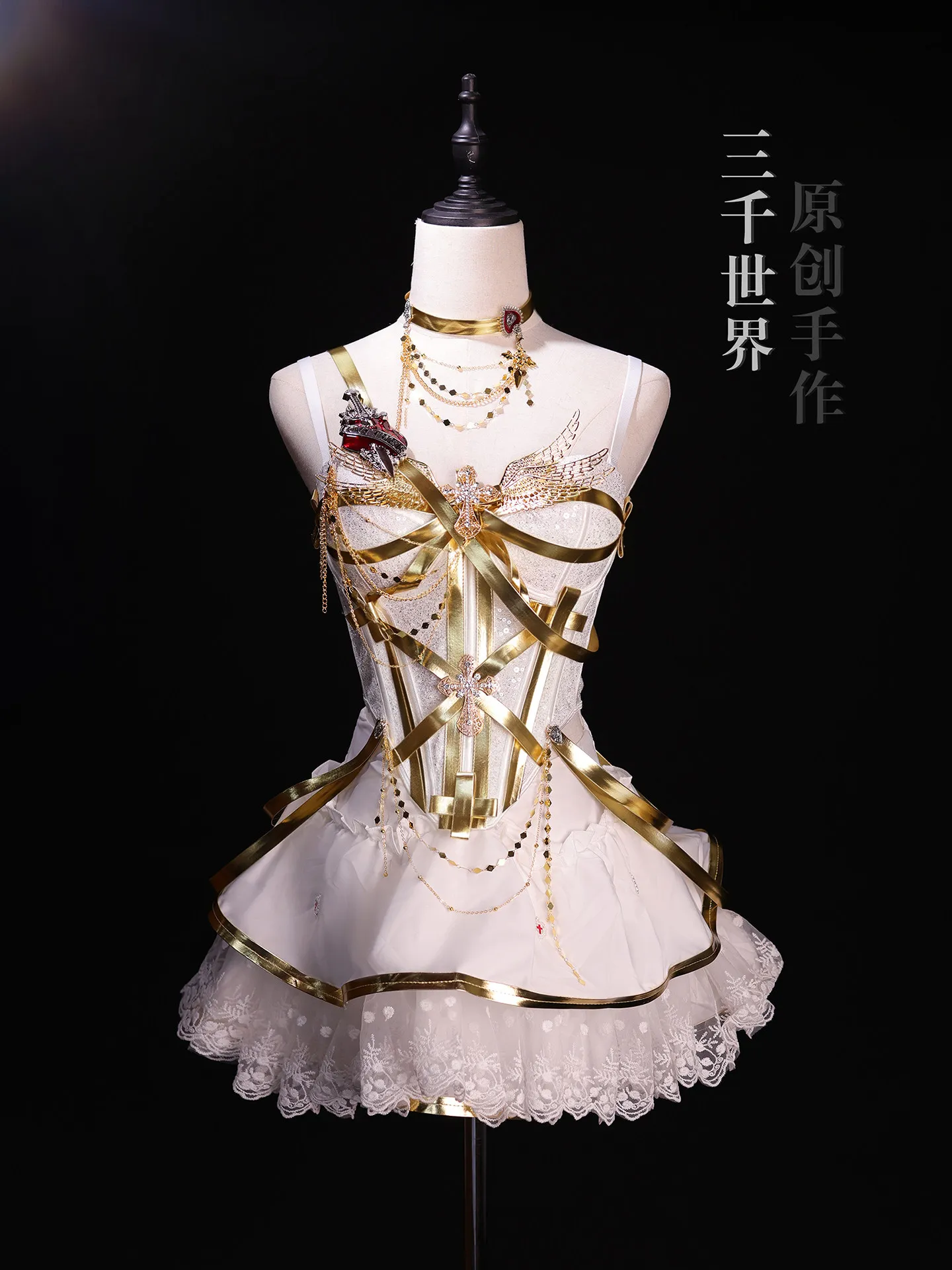 Handmade White Gold-edged Angel Cyber-mechanical Fishbone Heavy-duty Gothic EDC Music Festival Influencer Livestream Outfit
