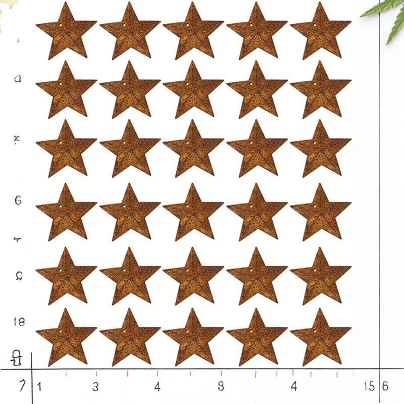 

30pcs Small Metal Barn Star Rusty Christmas Decorations Star Ornaments For Crafts Tree Wall Window Vintage Holiday Party