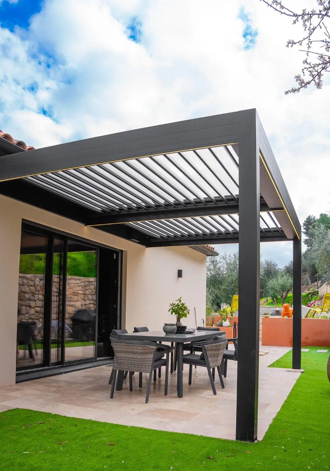 

Outdoor Aluminum Pergola Motorized Gazebo with Remote Control Eco-Friendly Waterproof Louvered Roof Backyard Garden Sun Shelter
