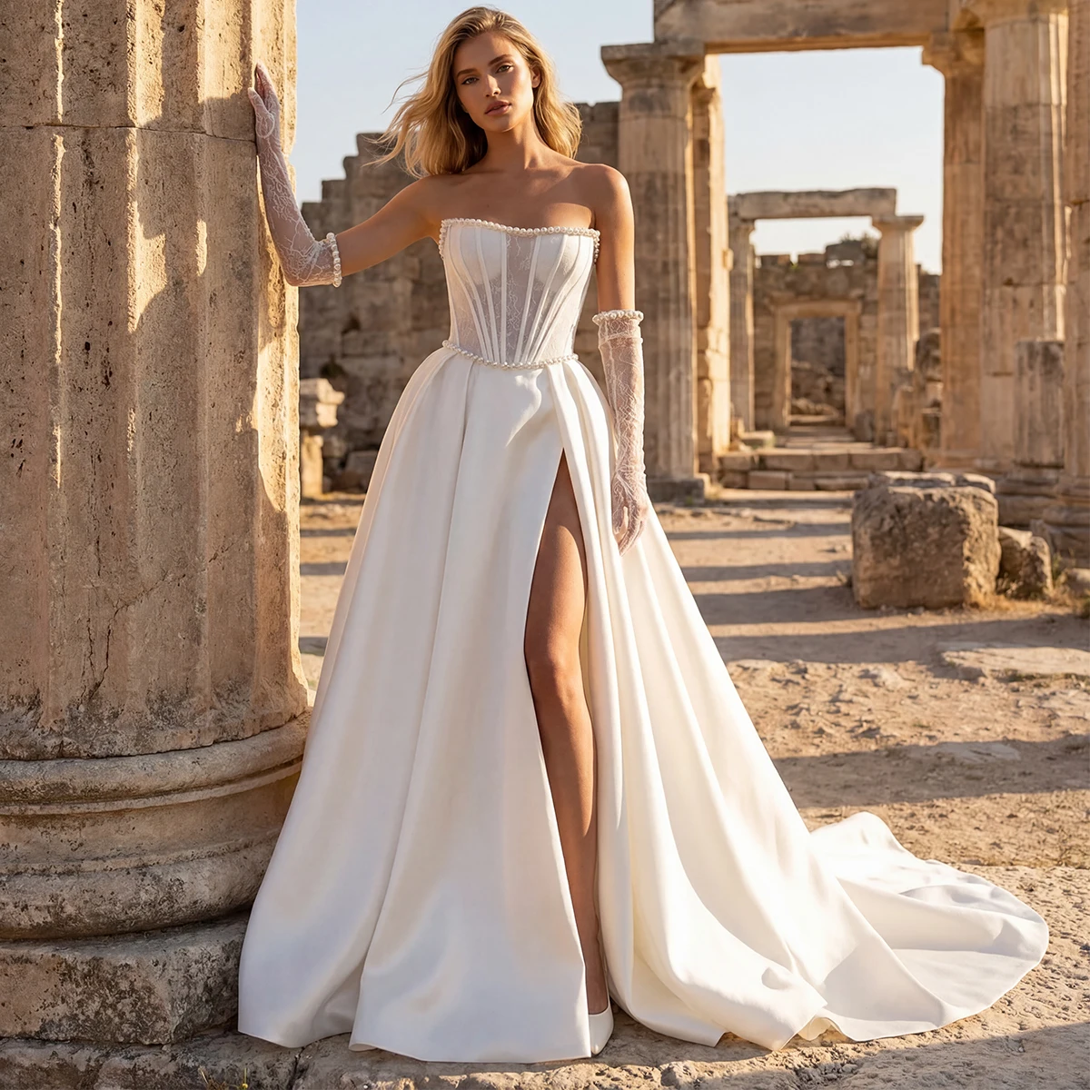 

Romantic Lace Strapless Pearl Wedding Dresses With Slit Backless Long Ball Gown Satin Bridal Party Gown For Bride Vestidos Novia