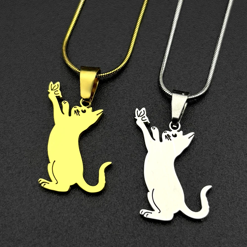 Halskette mit niedlichem Kätzchen, das Schmetterling fängt, für Damen und Herren, Edelstahl, goldfarben, Katze, Naturmotiv, Schmuckgeschenk