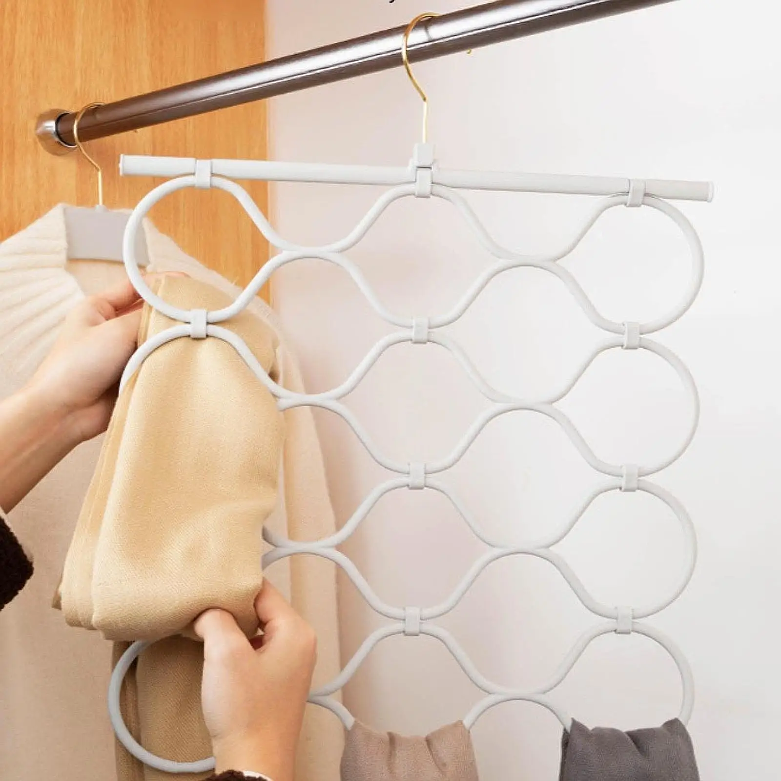 Scarf Hanger Anti Slip Non Slip 18 Rings Tie Hanger Liquid Silicone Clothing Hanger Tie Rack for Shawl Tie Belt Pants image 6