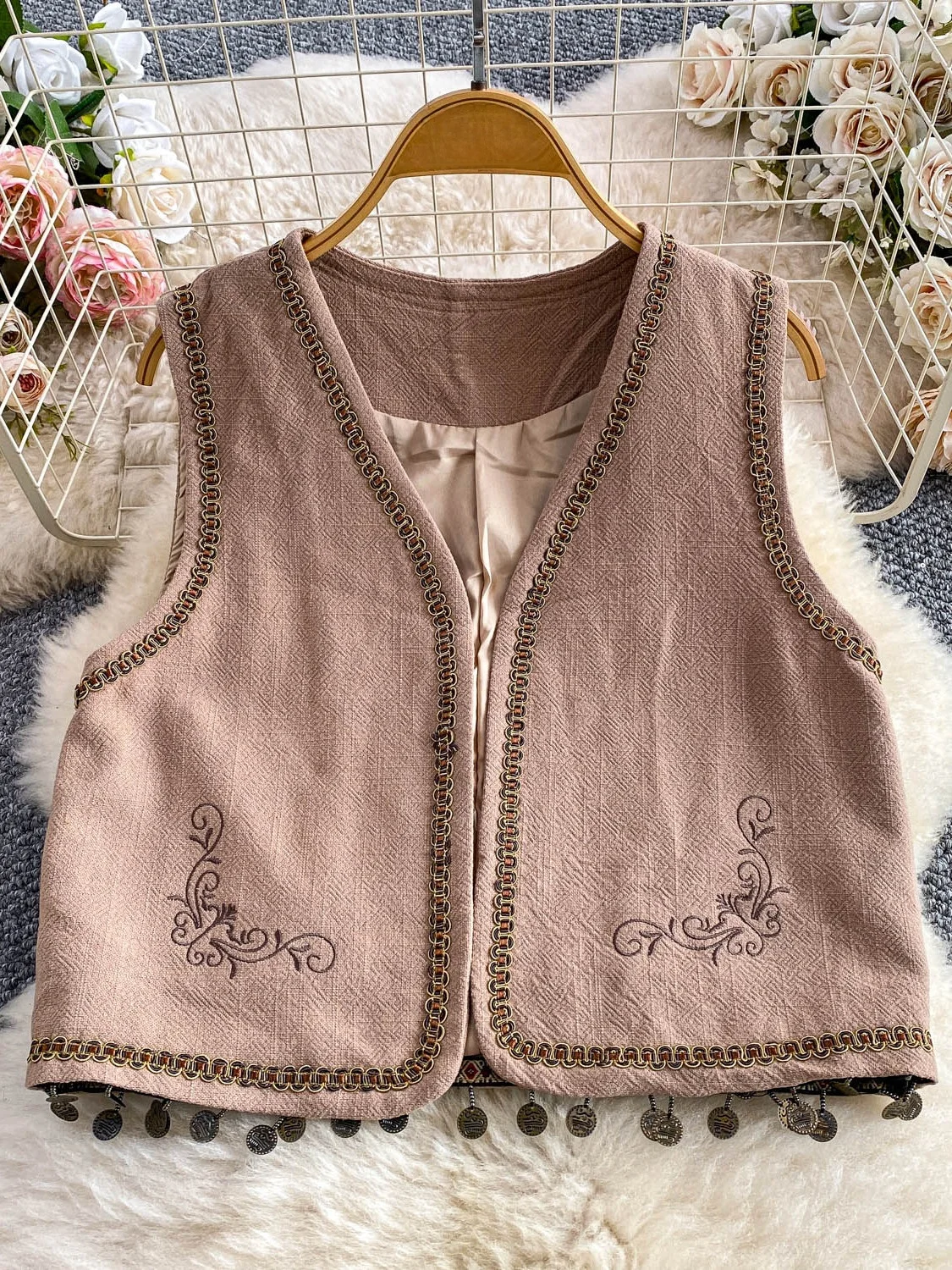 

Retro Embroidered V-Ne Tank Top Women's Summer Holiday Knitted Fringe Slimming ort Sle Commute Sle Floral Pattern