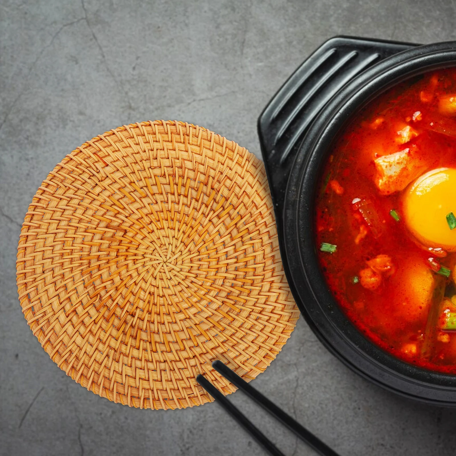 

4Pcs Woven Heat Resistant Rattan Placemats Pot Holders Kitchen Dining Table Boho Coasters Rustic Hot Pan Protectors