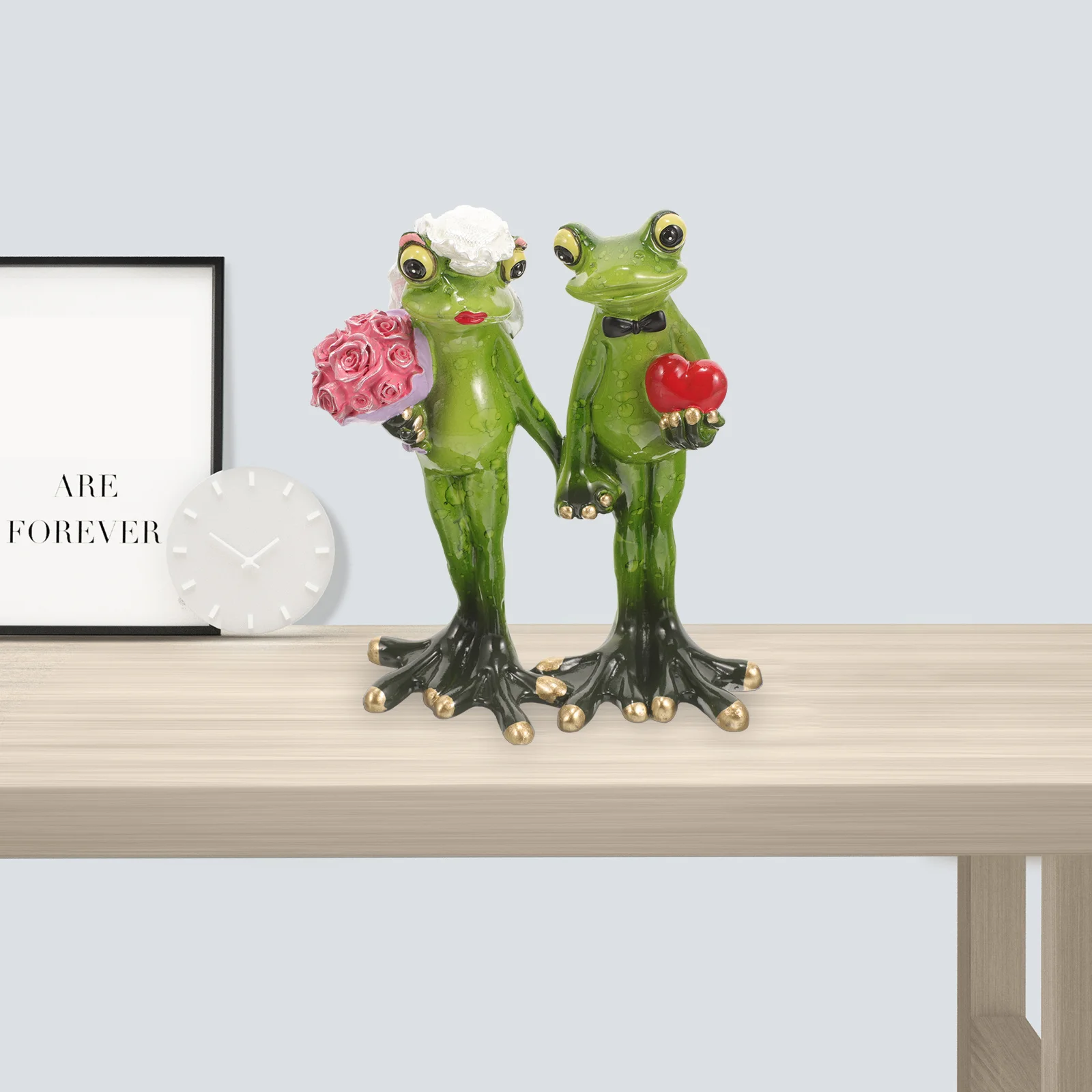 Couple Frog Resin Craft: An Adorable Garden & Desktop Ornament thumbnail