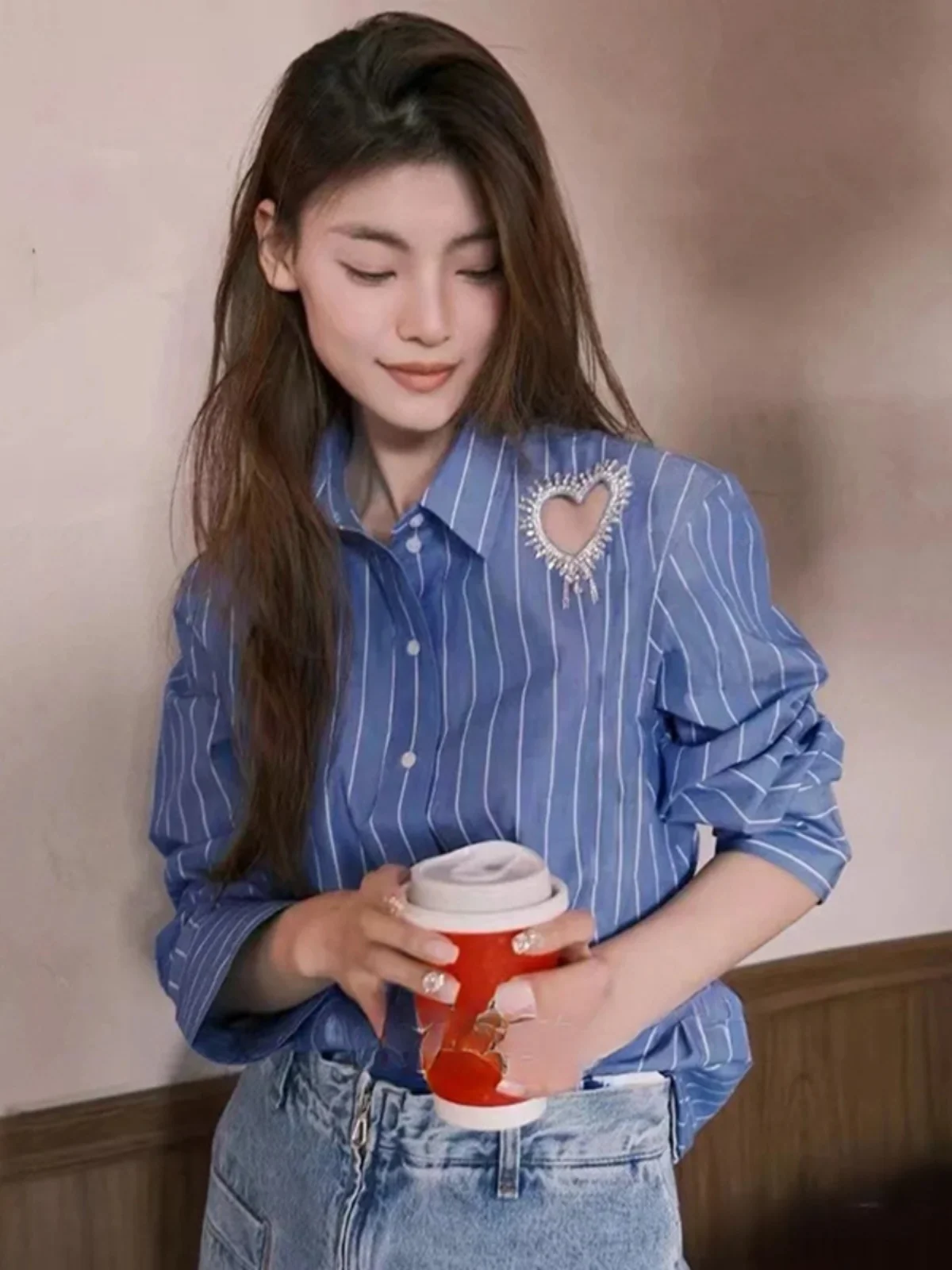 

Women's Striped Heart-aped Diamond Embellied irt Spring Summer New Sle Collar Long Sve Straight Cut Cotton Blend