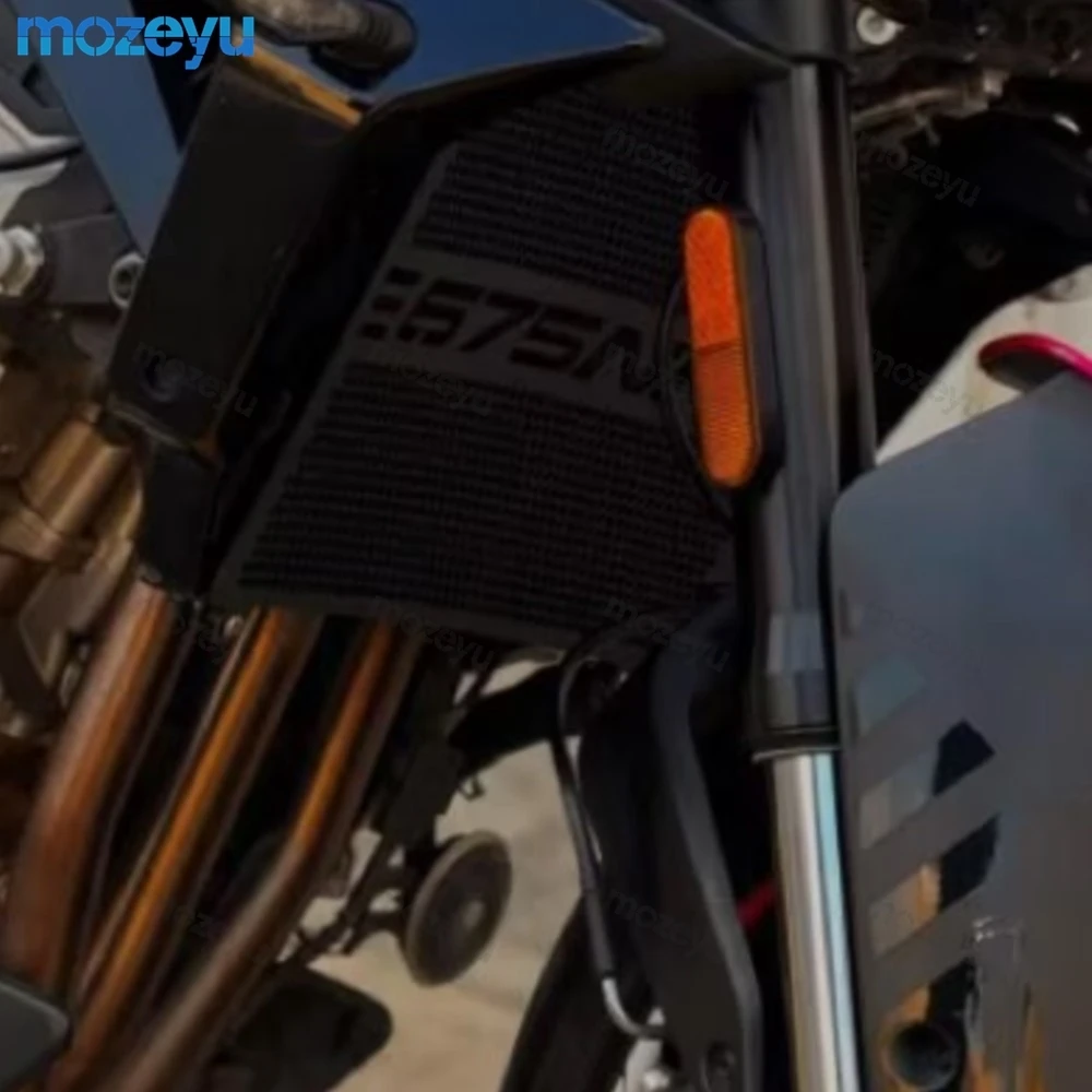 

For CFMOTO CF MOTO 675NK 675 NK 675nk 2024-2025-2026 Motorcycle Radiator Grill Cover Guard Protector Keychain Key Cover Cap