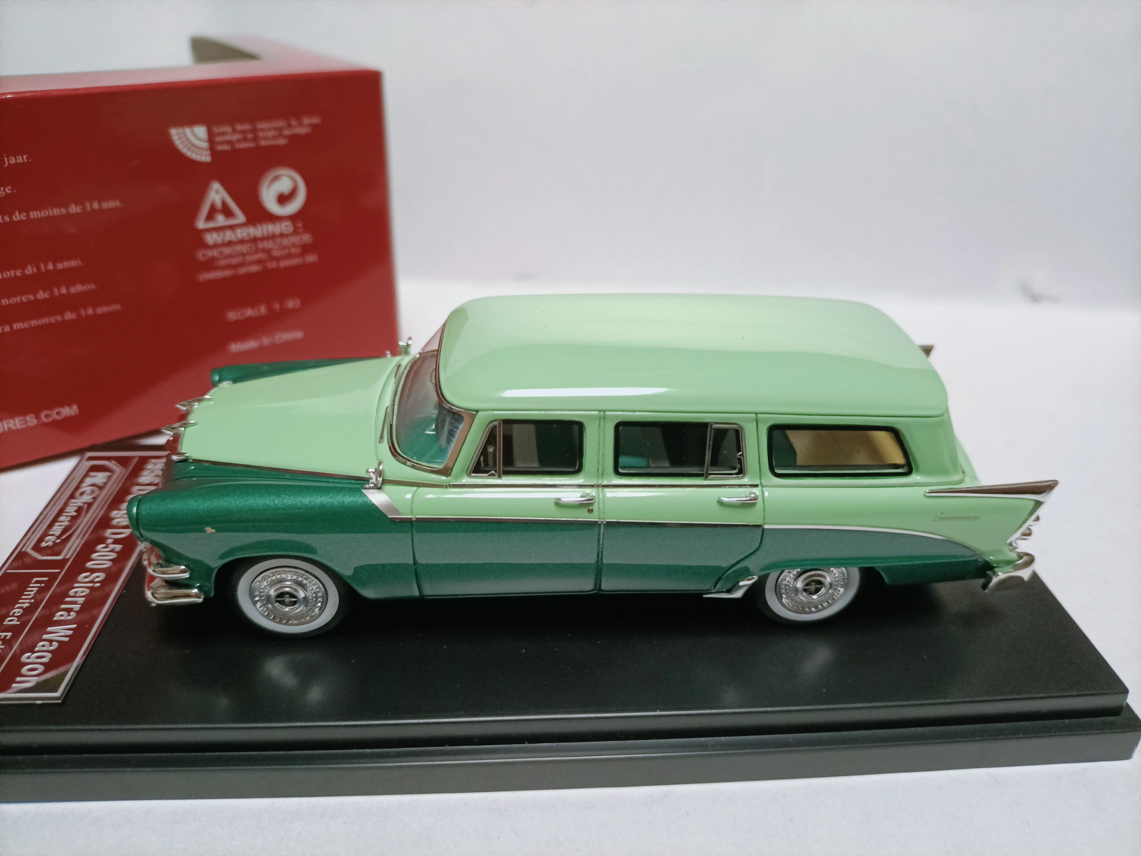 MK 1 43 Dodge D-500 Sierra Wagon 1956 Green Two-tone Model