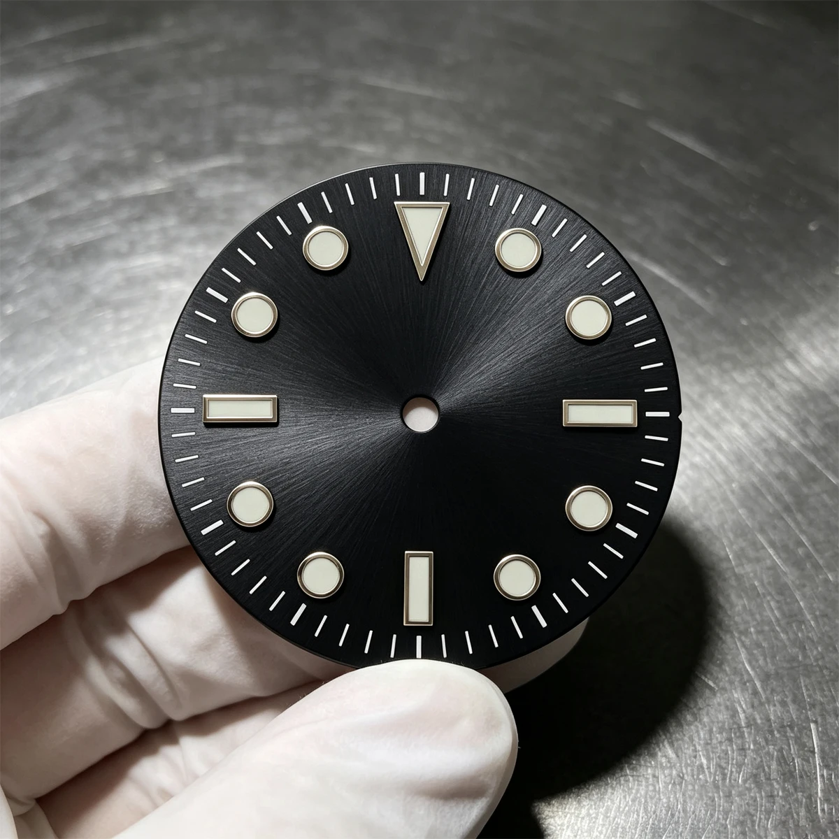 28.5mm NH35 No logo Blank Watch Dial Sterile No logo For Seiko Submariner NH35 Automatic Movement BGW9 Blue Lume Case Mod Parts