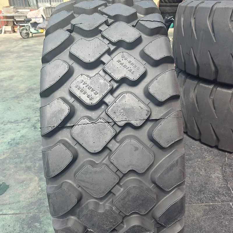 20.5R25 محمل رافعة شوكية الإطارات فراغ الأسلاك الفولاذية الكاملة آلات البناء الإطارات مقاومة للاهتراء #3