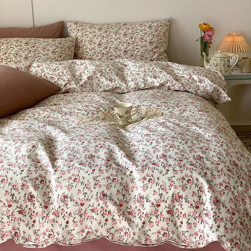 AY35 Blooming Flowers on the Floor | American Romantic Flower Four Piece Set French Rose Quilt Sheet Bed Sheet Three