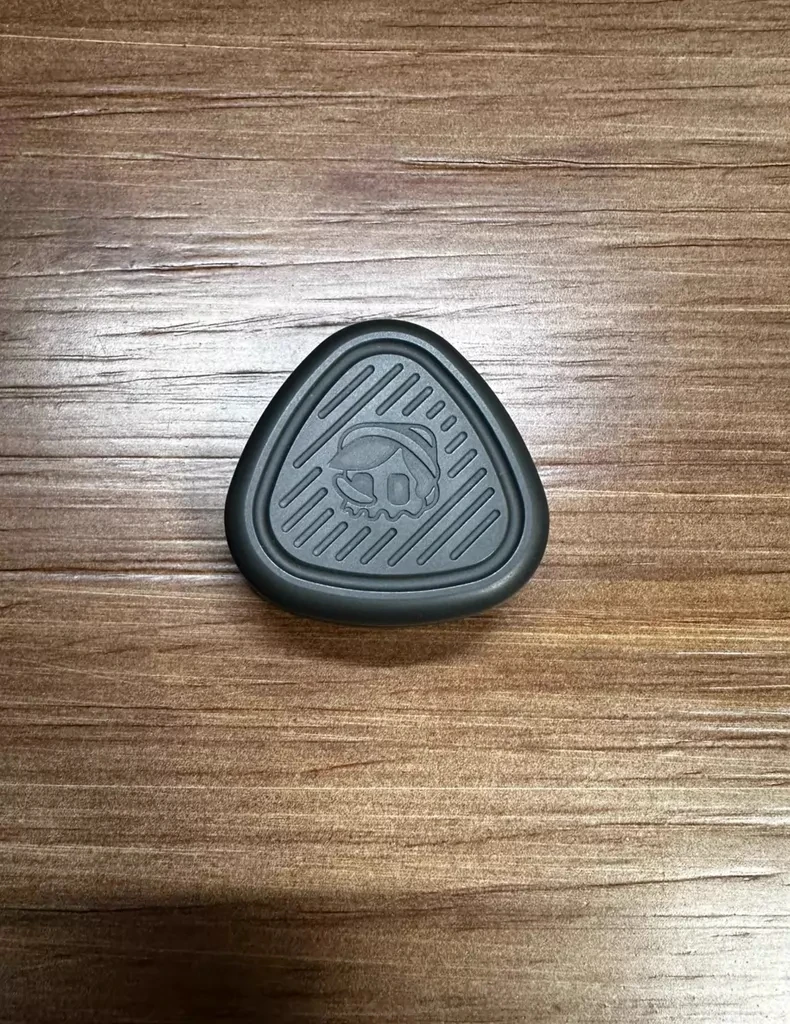 Used edc ACEDC Zr+Ss Rock Paddle Magnetic Push Plate Pop Coin decompression toy