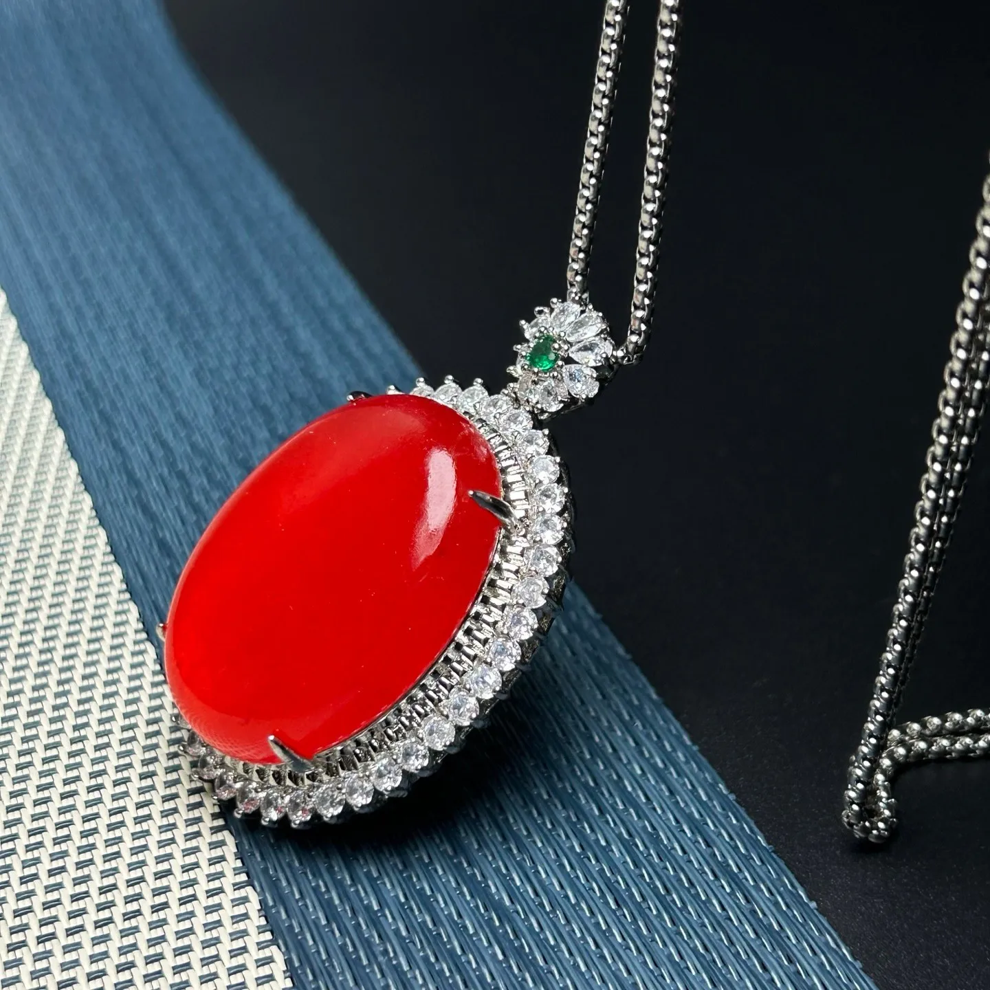 AAA Real Natural Ice red Jade Jadeite engrave Amulet Pendant&Necklaces