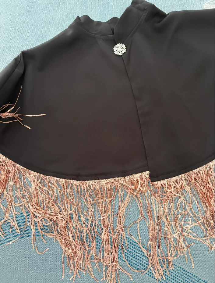 Pashmina con borlas doradas y - Embroidery Shawl reseña y precio