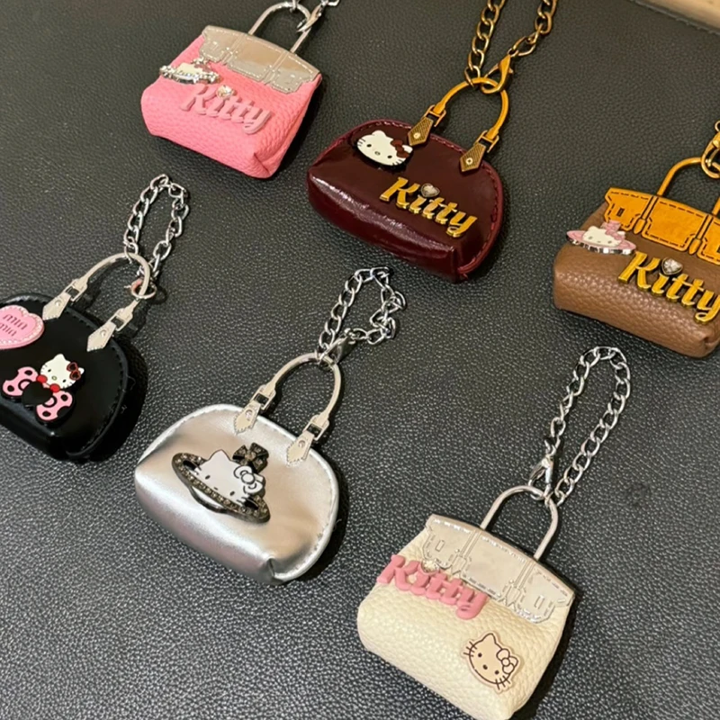 Kawaii Mini HelloKitty المفاتيح سلسلة معدنية الديكور حقيبة صغيرة قلادة فتاة القلب حلقة رئيسية Diy بها بنفسك اكسسوارات لفتاة النساء هدية
