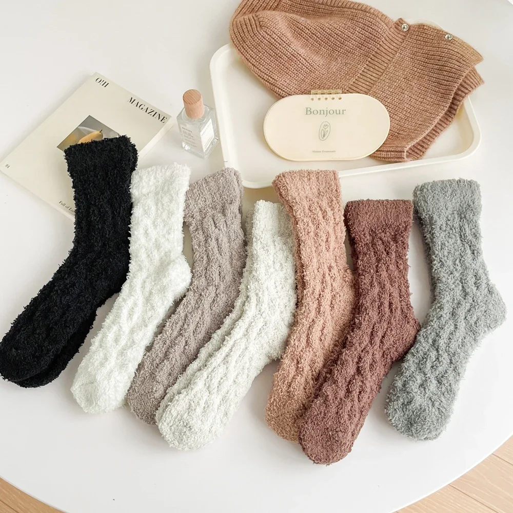 5 Pairs Men Winter Socks Coral Fleece Thick Warm Socks Middle Tube Thermal  Cozy Fluffy Sleeping Crew Socks Man