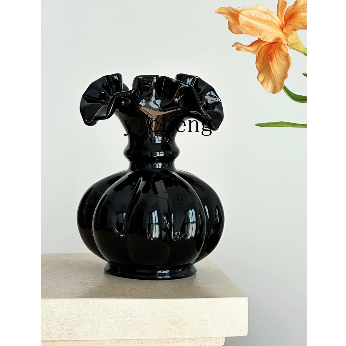 

TWR retro premium vintag vase home soft decoration Fenton black pumpkin glass flower device