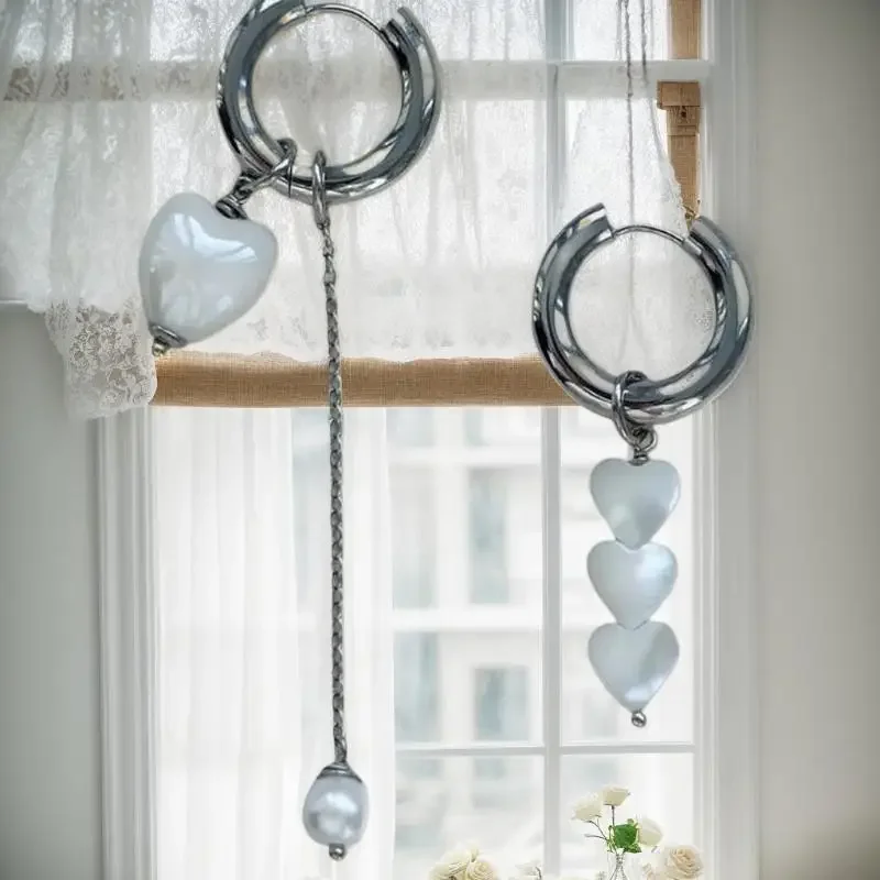 Retro New Trendy Geometric Stereo Heart-Shaped Earrings For Women Asymmetrical Imitation Pearl Earrings Punk Jewelry