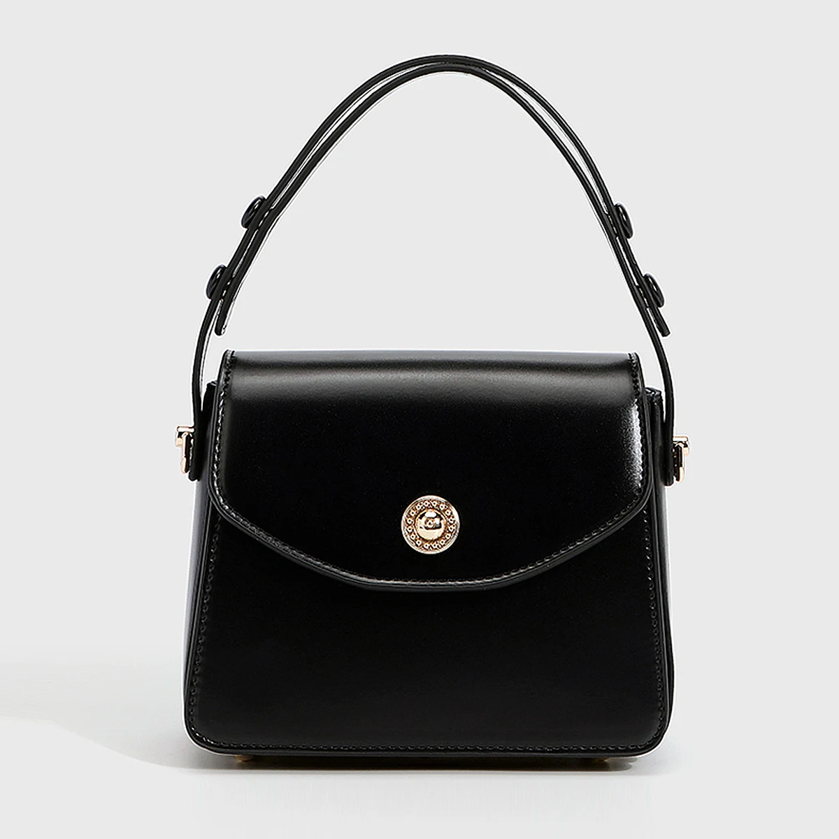 

Ladies' small handbag, PU material small square bag, very suitable for daily carrying mobile phones, cosmetics, etc.