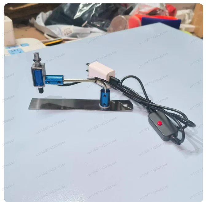 

Регулируемый кликер для компьютерной клавиатуры: автоматический случайный клик для игр, вспомогательное устройство для нажатий и игр, защита от сбоев, 1-30 секунд