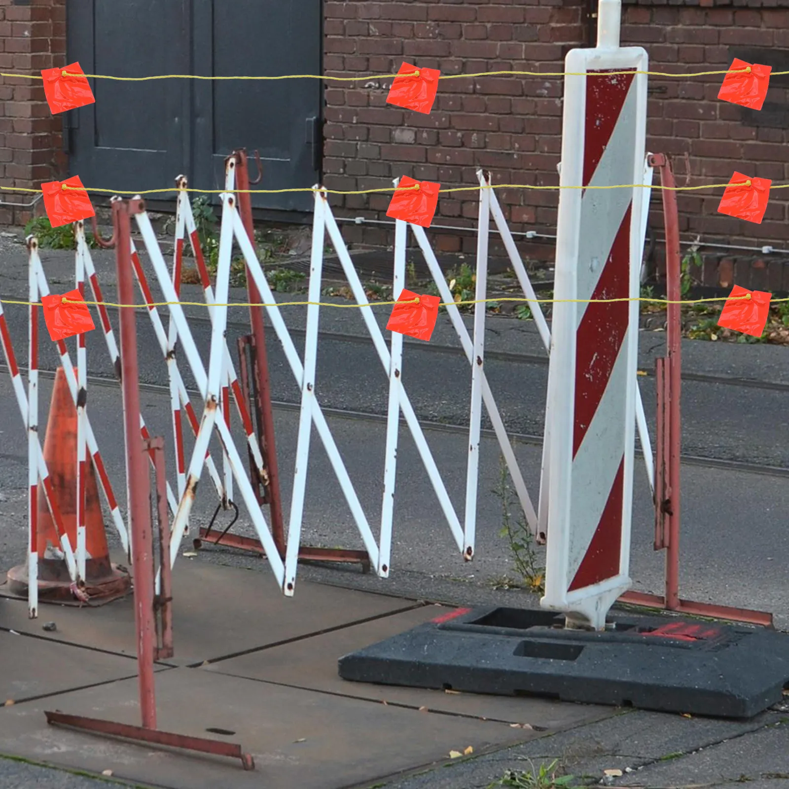 Reflective Safety Flag PVC Square Warning Banner High Visibility Orange Caution Barrier Mesh Road Construction Traffic Control