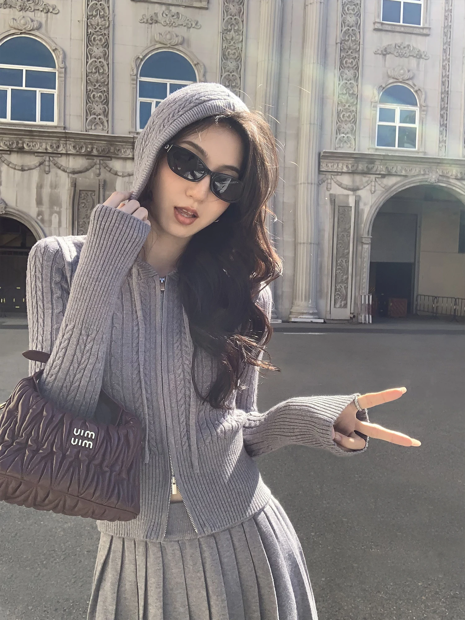 

Женская трикотажная юбка-трапеция Mulvan с кардиганом на молнии, длинный све, смесь клеевого волокна, удобный крой, весна-осень