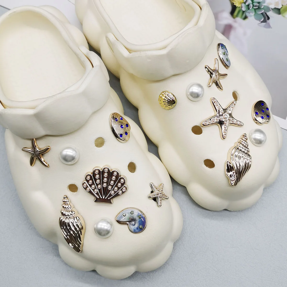 

Набор из 16 штук: Съемные декоративные клипсы для обуви в виде морских звезд и ракушек, блестящие украшения для обуви, многофункциональные аксессуары для обуви
