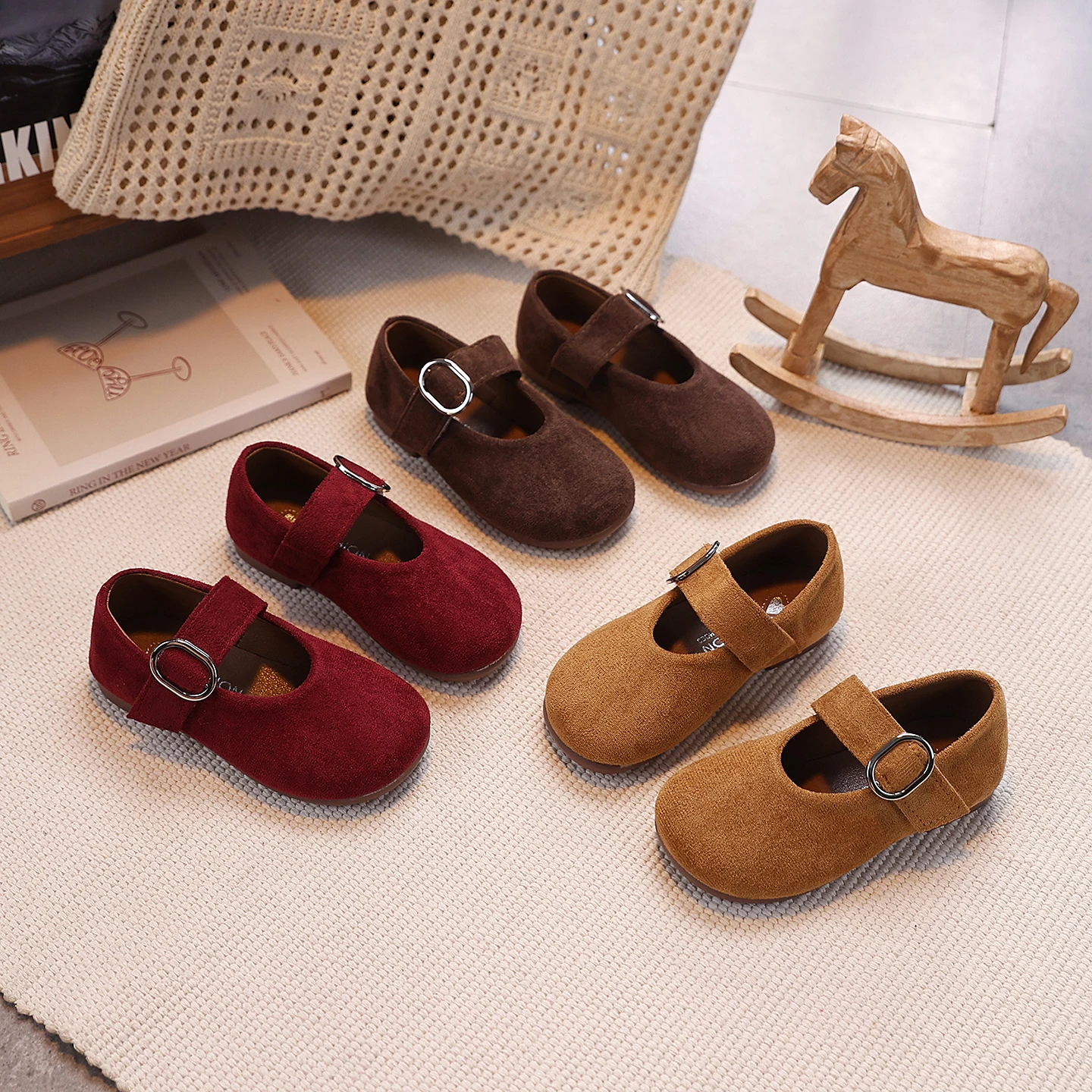 

Spring Girl's Casual Shoes Plain Design Hook-loop Chic Kid's Flat Shoe Solid Colors Soft Sole Daily Versatile Children Shoes
