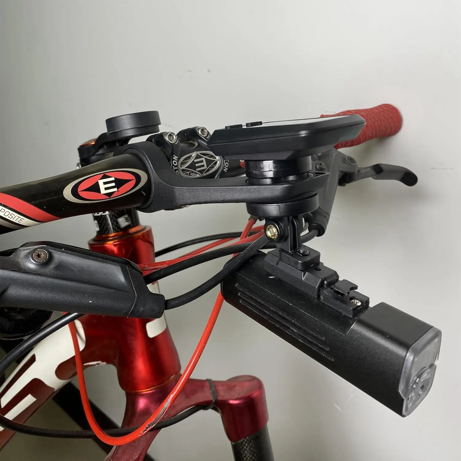 SUKOU Fahrradcomputer GPS-Halterungsadapter mit drehbarer Abdeckung, Ersatzteil für Garmin Edge 500/530/1050 – Detail 7