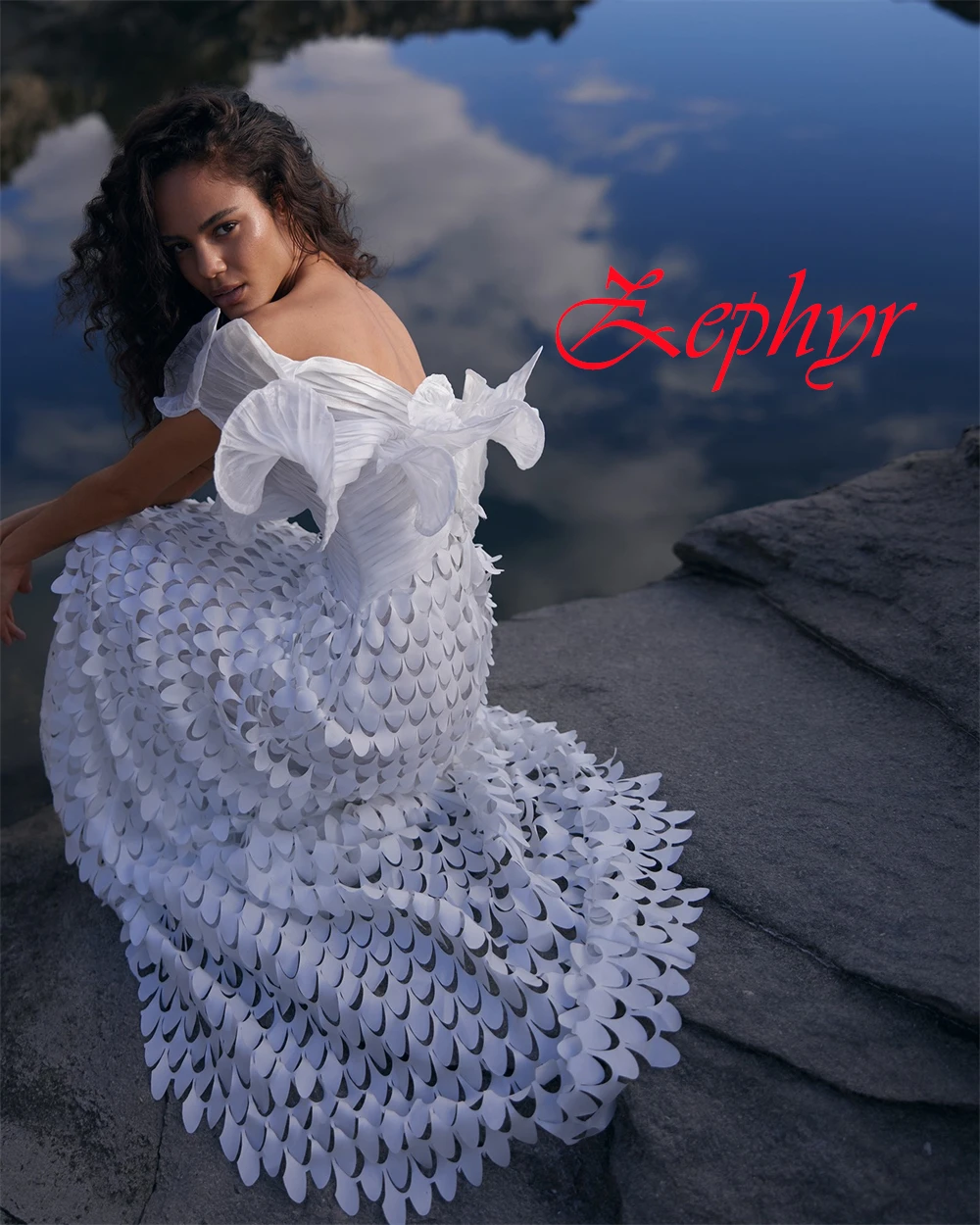 Suknia Ślubna z Białej Organzy na Zamówienie, Wysoka Jakość, Wyjątkowa Bez Ramiączek, Bez Rękawów, Vestido De Novia, Tren Kapliczny, Suknie Ślubne