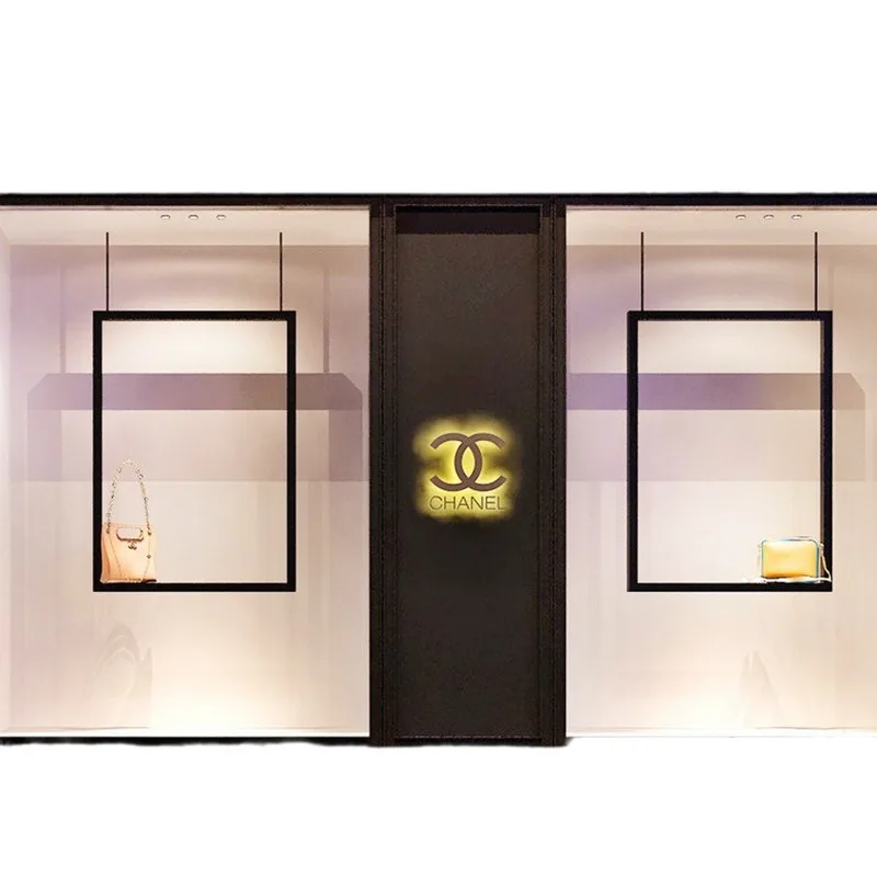 Custom. خزانة عرض الأمتعة وحقيبة السفر المخصصة للمصنع الحديث مع أرفف معدنية